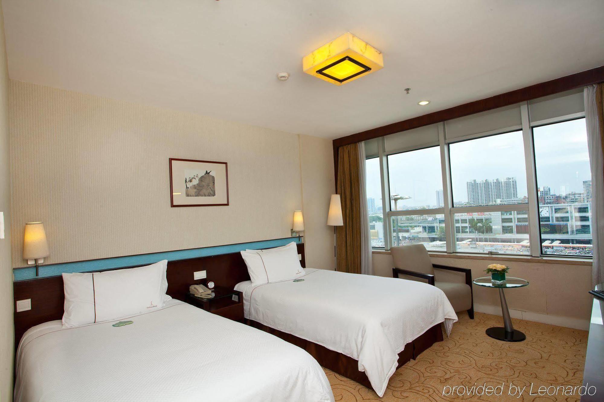 Liuhua Hotel Гуанджоу Екстериор снимка