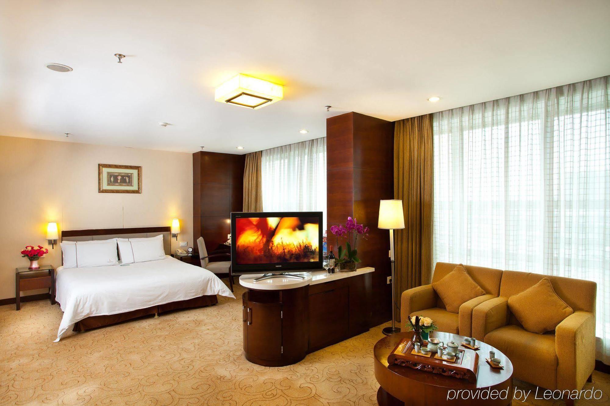 Liuhua Hotel Гуанджоу Екстериор снимка