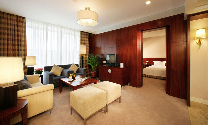 Liuhua Hotel Гуанджоу Екстериор снимка